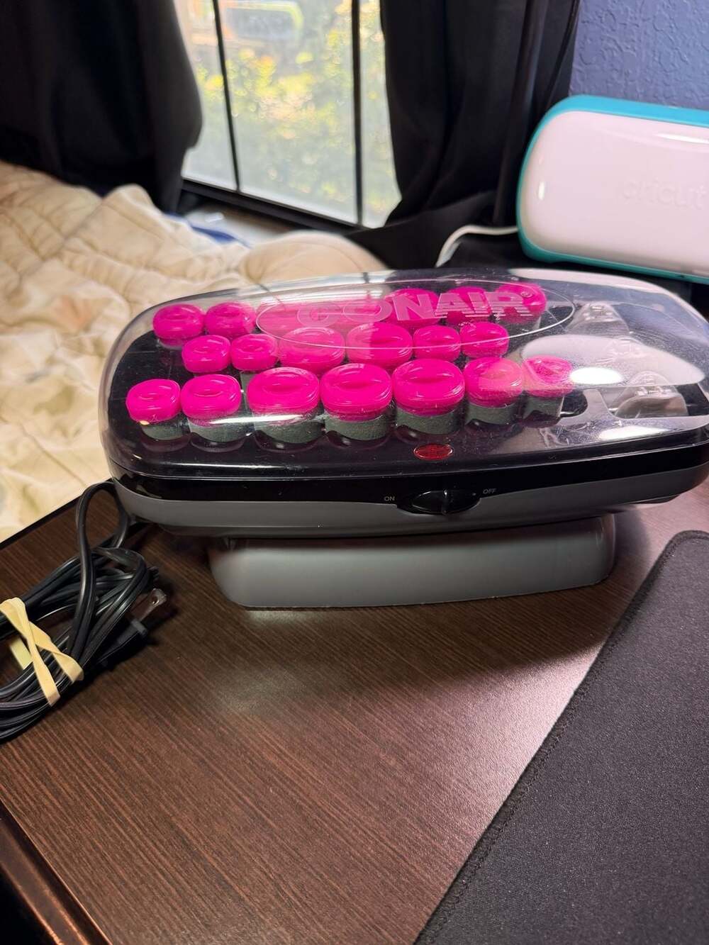 Conair Xtreme Instant Heat Multi-Size Hot Rollers with Heated Clips